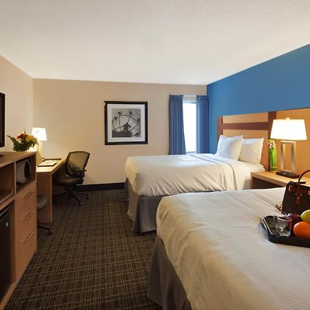 Canadas Best Value Inn Toronto Ngoại thất bức ảnh