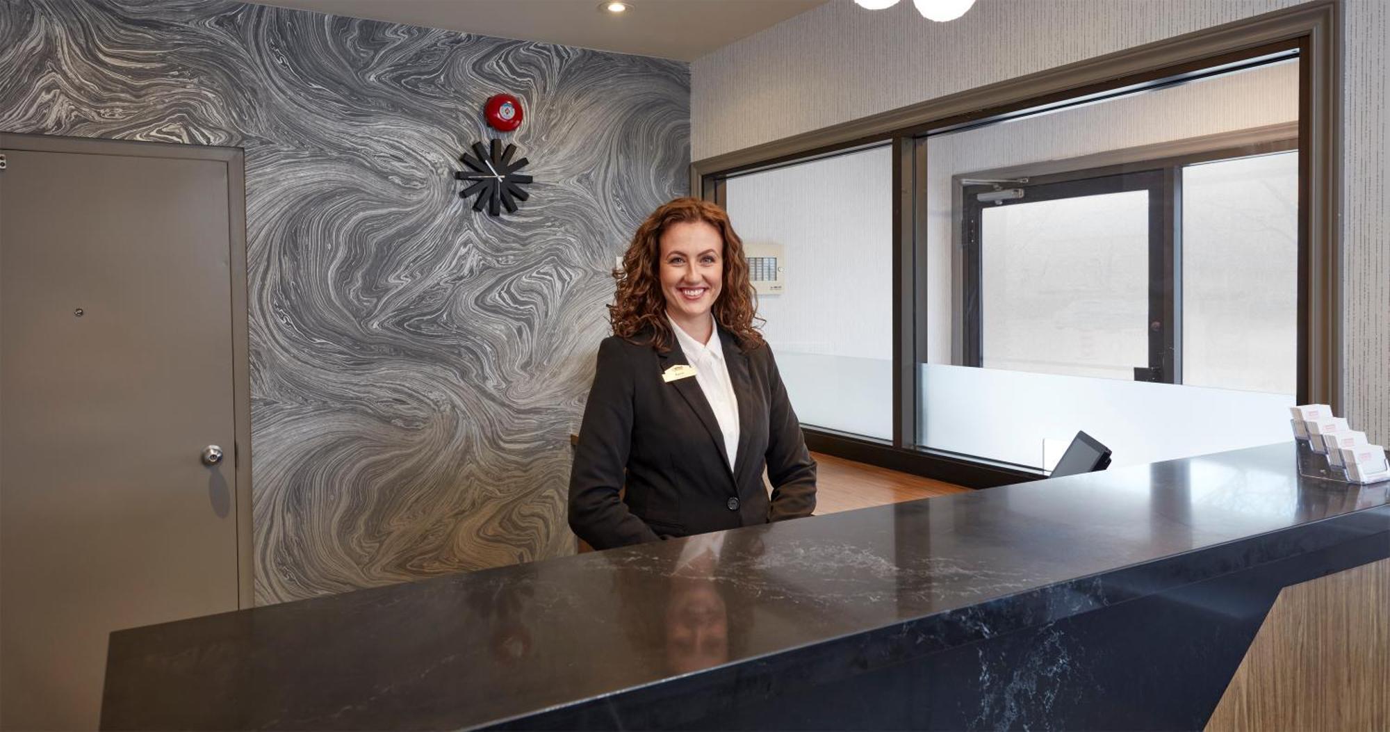 Canadas Best Value Inn Toronto Ngoại thất bức ảnh